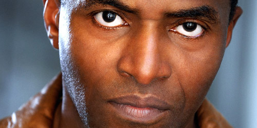 Carl Lumbly