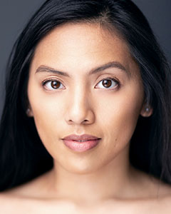 Ann Warque headshot
