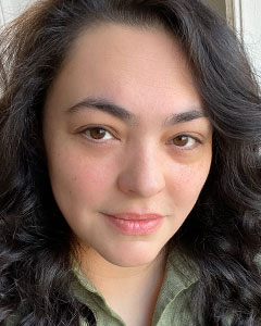 Renee Rogoff headshot