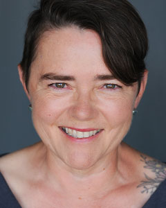 Lizzie Calogero headshot