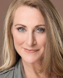 Alison Ewing headshot